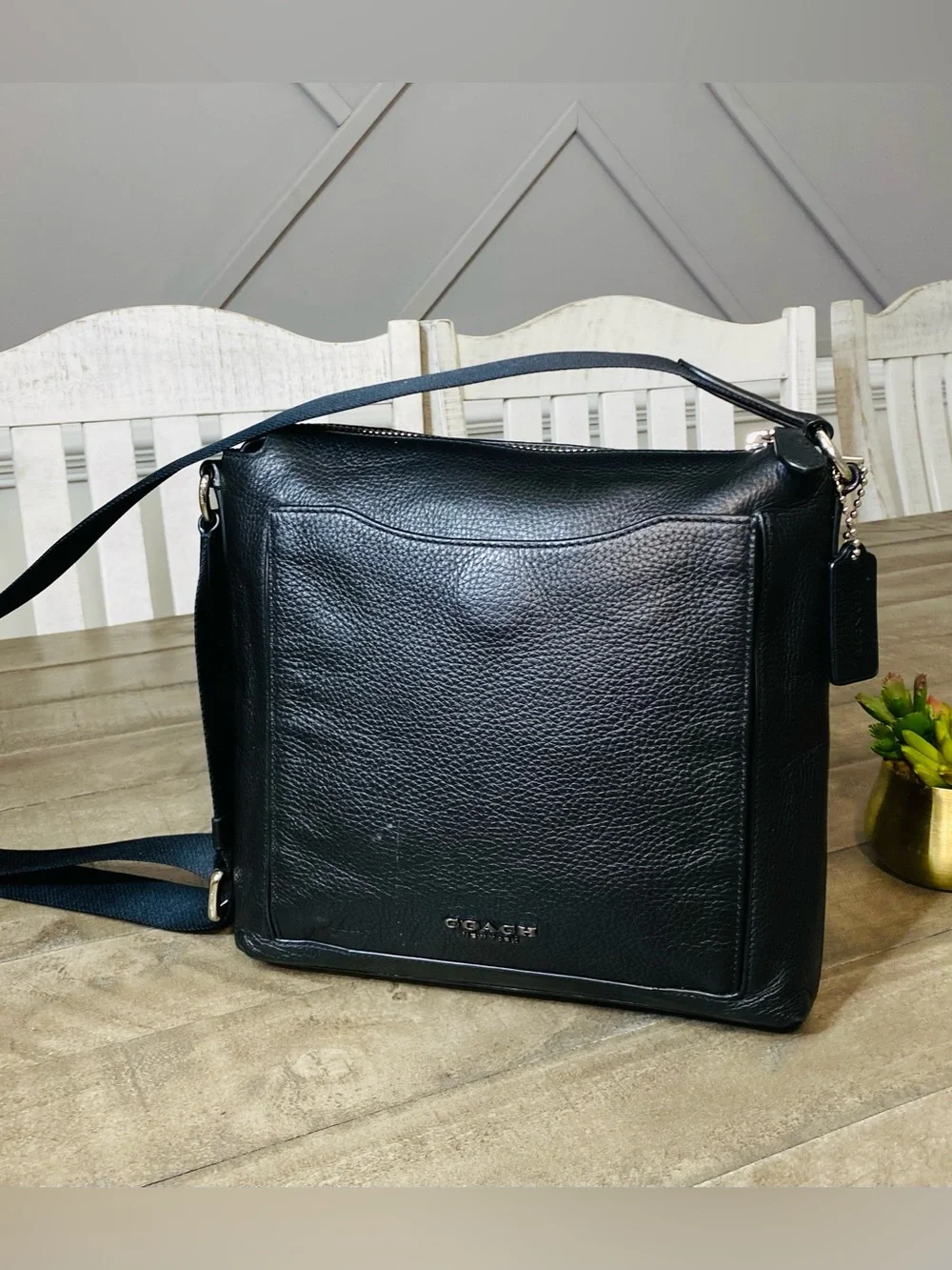Coach Beckett Pocket Crossbody Messenger Bag Black Pebbled Leather 91303 Mens